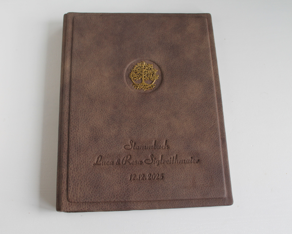 Stammbuch  DIN A4 "Lebensbaum" aus braunem Büffelleder im Vintage-Look