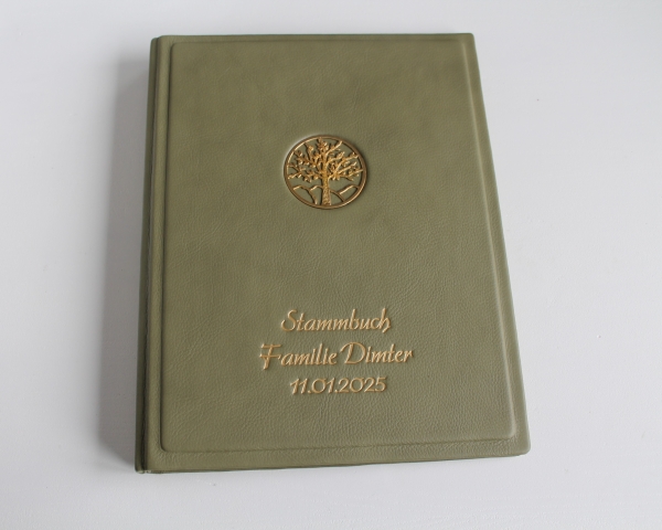 Stammbuch "Goldene Lebensbaum" mit goldenem Schrift aus beigem Büffelleder,  DIN A4